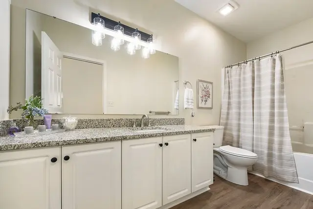 1127 Prescott Pl gallery image 20