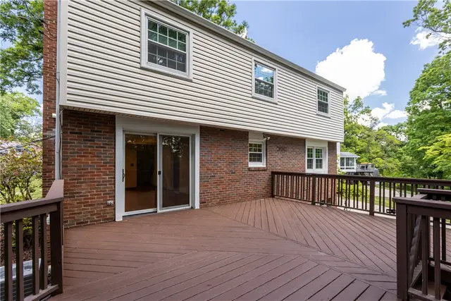 1129 King George Court gallery image 5