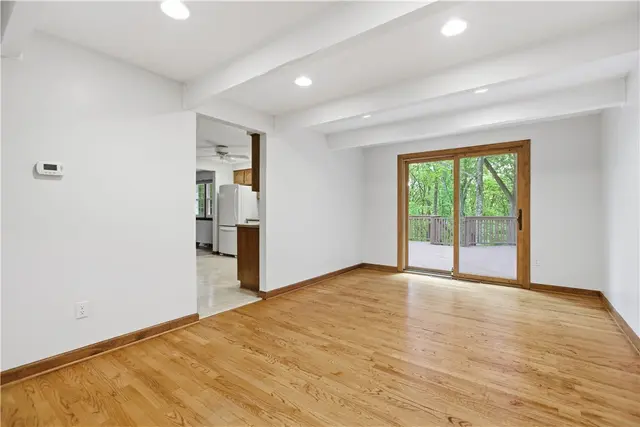 1129 King George Court gallery image 23