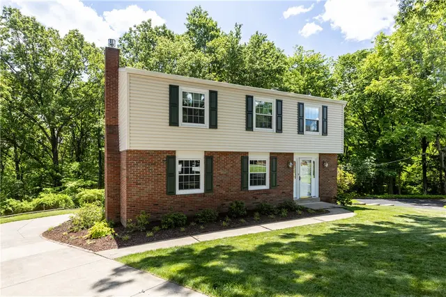 1129 King George Court gallery image 34