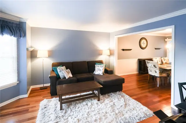 113 Autumn Hill Drive gallery image 6