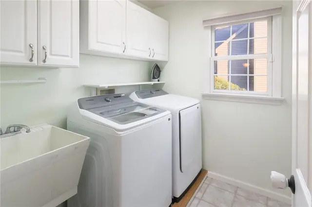 113 Autumn Hill Drive gallery image 12