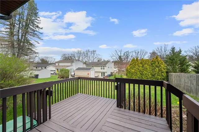 113 Bellwood Court gallery image 16