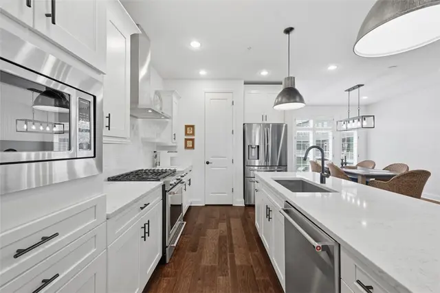 113 Meeder Ln gallery image 4