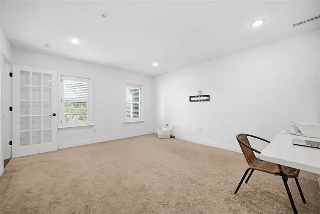 113 Meeder Ln gallery image 5