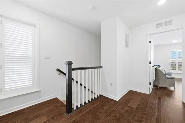 113 Meeder Ln gallery image 34