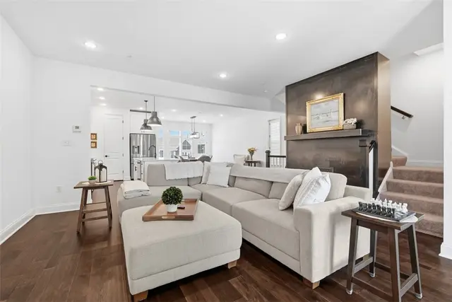 113 Meeder Ln gallery image 42