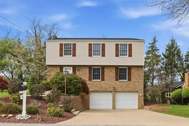 113 N Harleston Dr gallery image 2