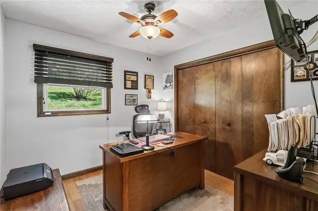 113 Sharbot Dr gallery image 22