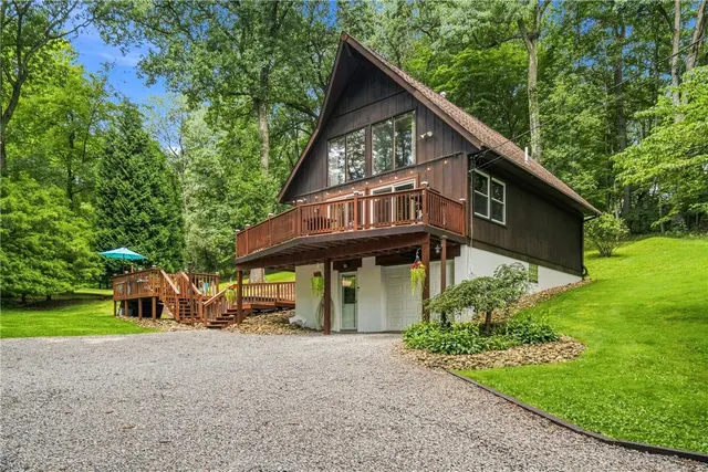113 Sharbot Dr