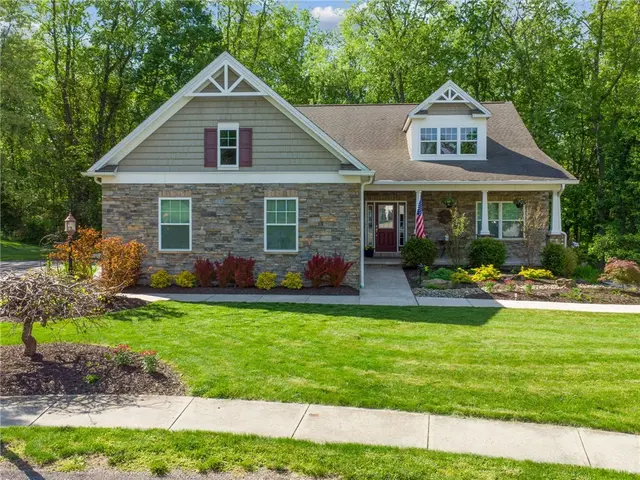 113 Stillwater Ln gallery image 2