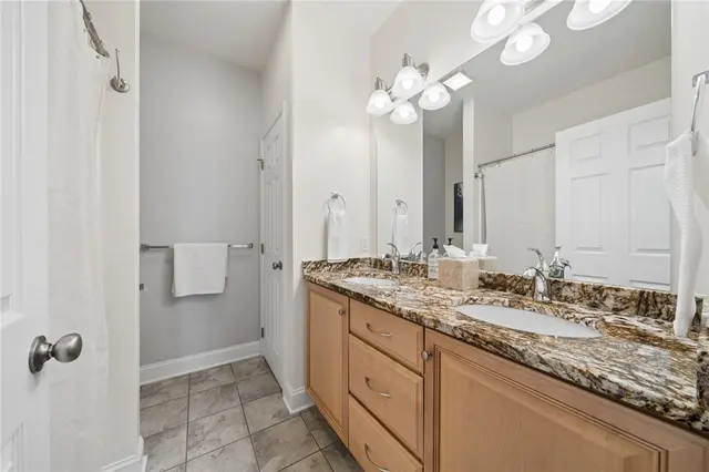 113 Stillwater Ln gallery image 6