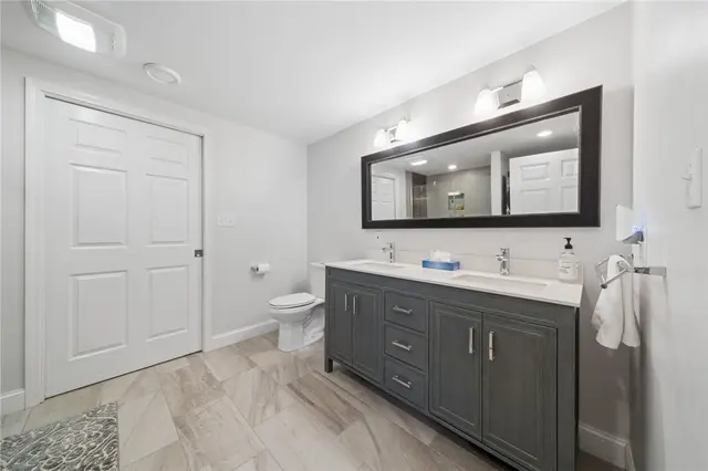 113 Stillwater Ln gallery image 13