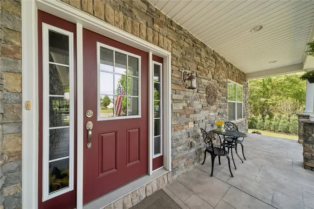 113 Stillwater Ln gallery image 16