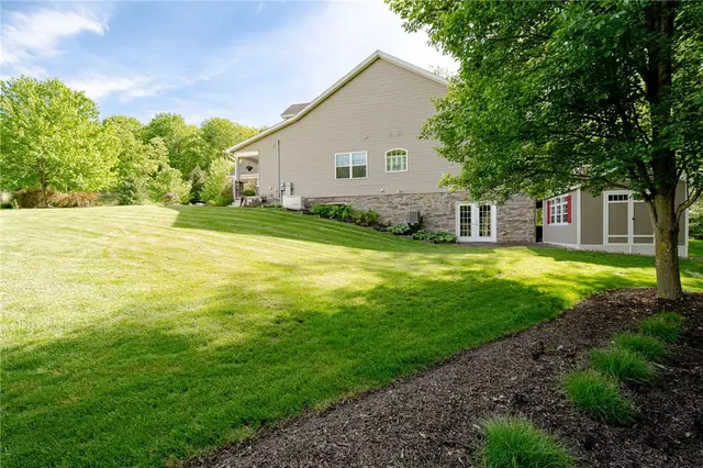 113 Stillwater Ln gallery image 19