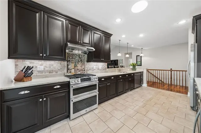 113 Stillwater Ln gallery image 24