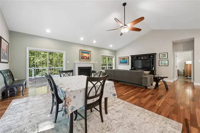 113 Stillwater Ln gallery image 28