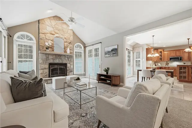 113 W Wild Cherry Drive gallery image 25
