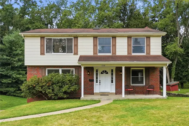 1138 Windmill Lane