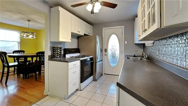 1139 Judy Ann Pl. gallery image 10
