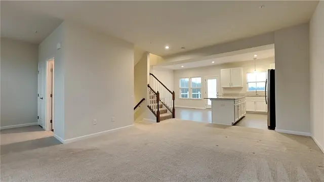 114 Curtis Ct. gallery image 31