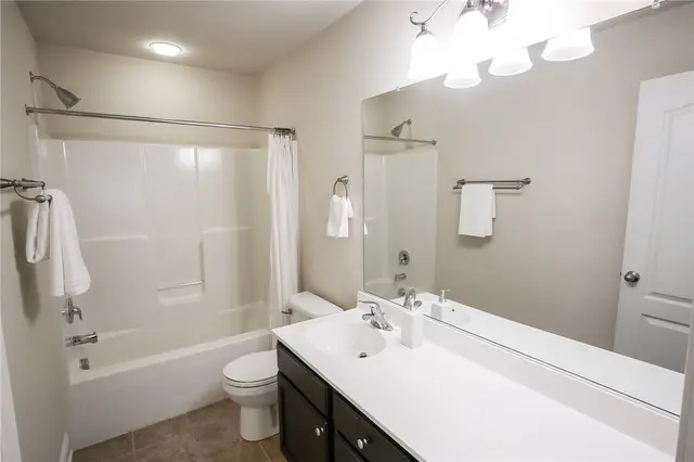114 Dorsch Drive gallery image 4