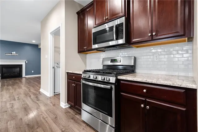 114 Granite Ridge Circle gallery image 7