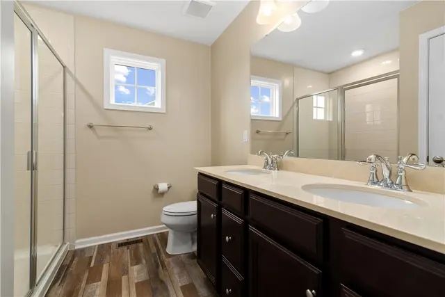 114 Granite Ridge Circle gallery image 10