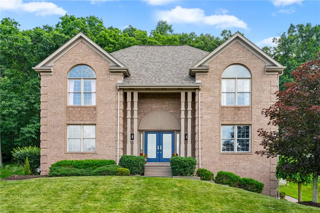 114 Oakview Drive
