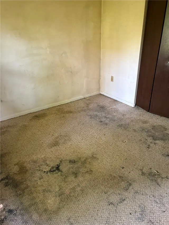 114 Opal Ct gallery image 23