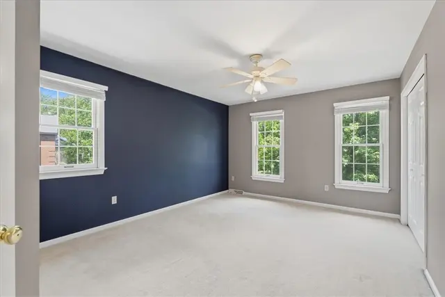 114 Sewickley Farm Circle gallery image 11