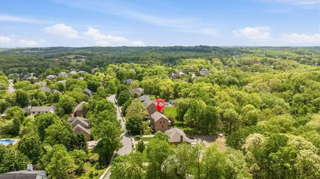 114 Sewickley Farm Circle gallery image 12