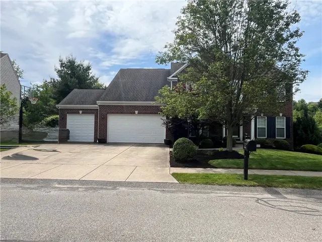 114 Tanglewood Dr gallery image 2