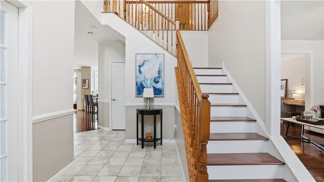 114 Tanglewood Dr gallery image 18