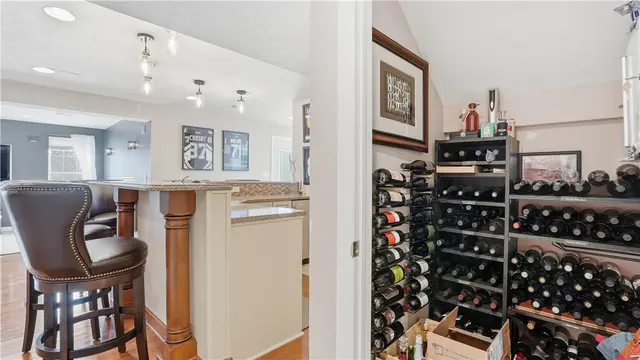 114 Tanglewood Dr gallery image 26