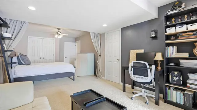 114 Tanglewood Dr gallery image 41