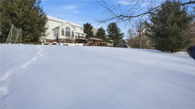 114 Tanglewood Dr gallery image 43
