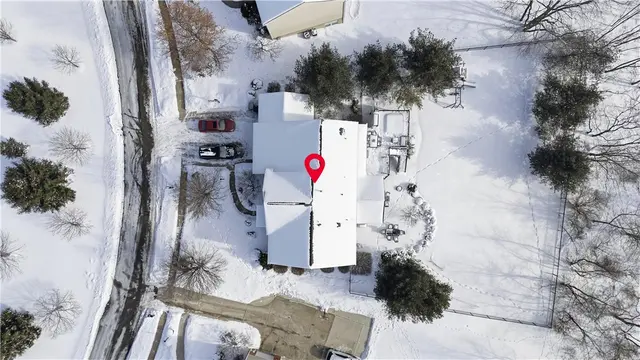 114 Tanglewood Dr gallery image 50