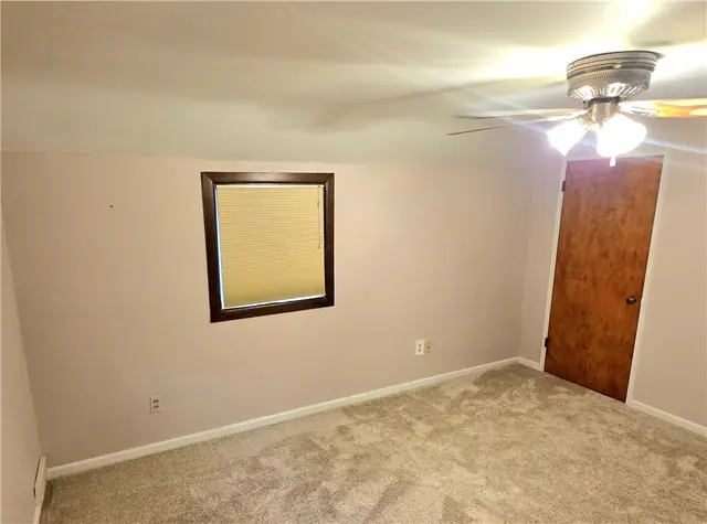 114 Tillotson Cir gallery image 36