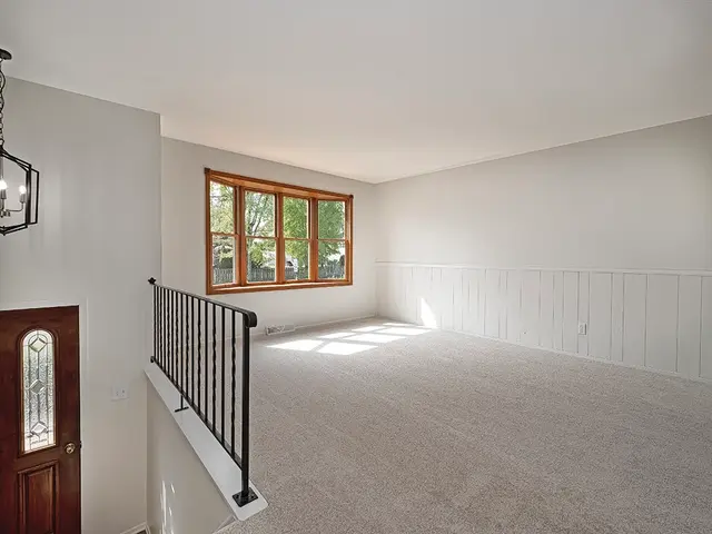 115 Bellford Dr gallery image 11