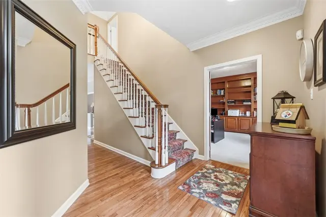 115 Drake Dr gallery image 20