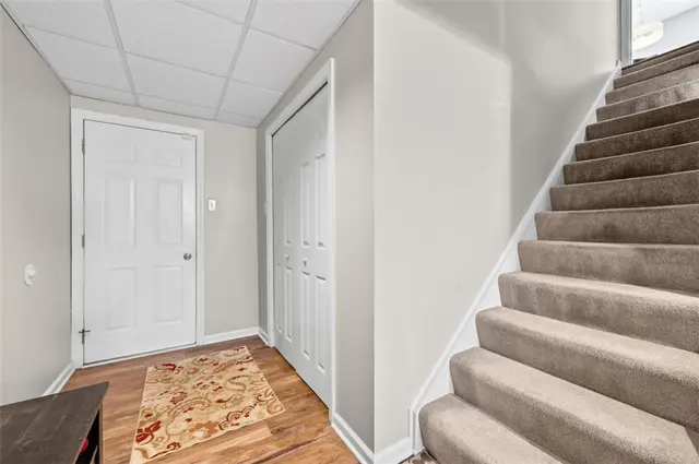 115 Drake Dr gallery image 23