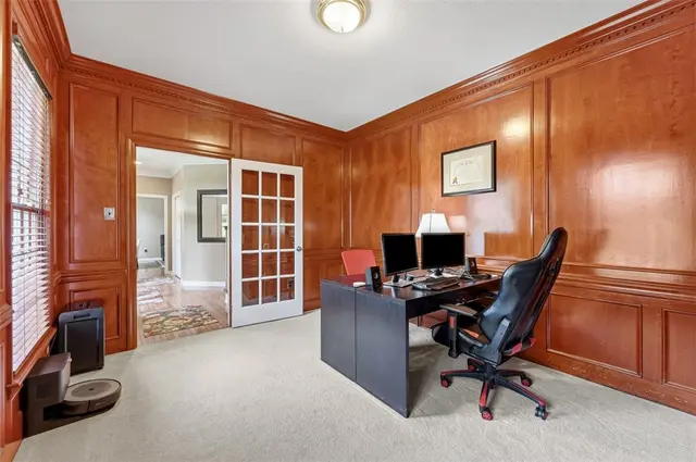 115 Drake Dr gallery image 33