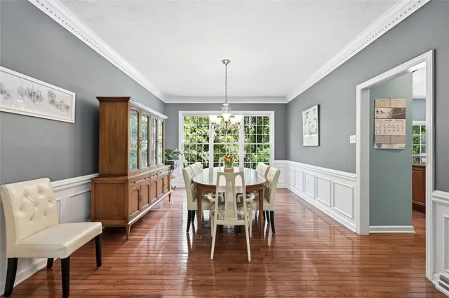 115 Drake Dr gallery image 34
