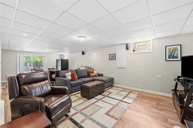 115 Drake Dr gallery image 48