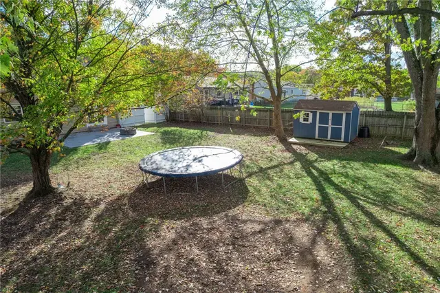 115 Leatherbark Road gallery image 18