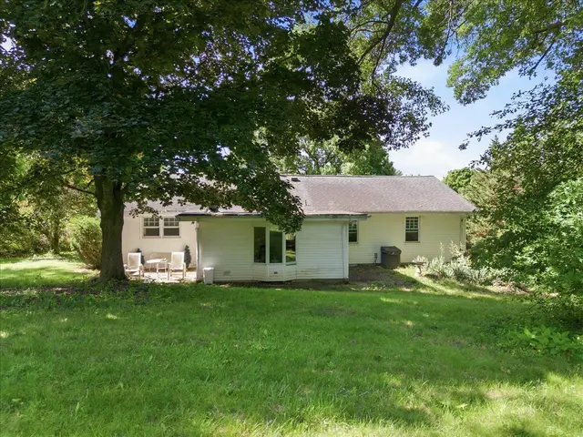 115 Meadowvue DRIVE gallery image 5