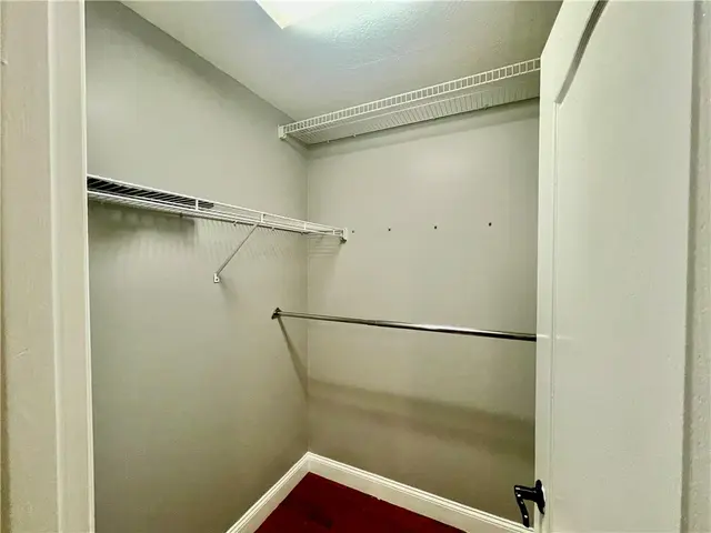 115 Radcliff Dr gallery image 11