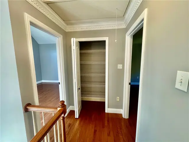 115 Radcliff Dr gallery image 24