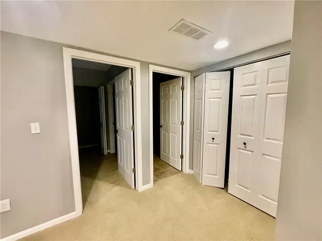 115 Radcliff Dr gallery image 26
